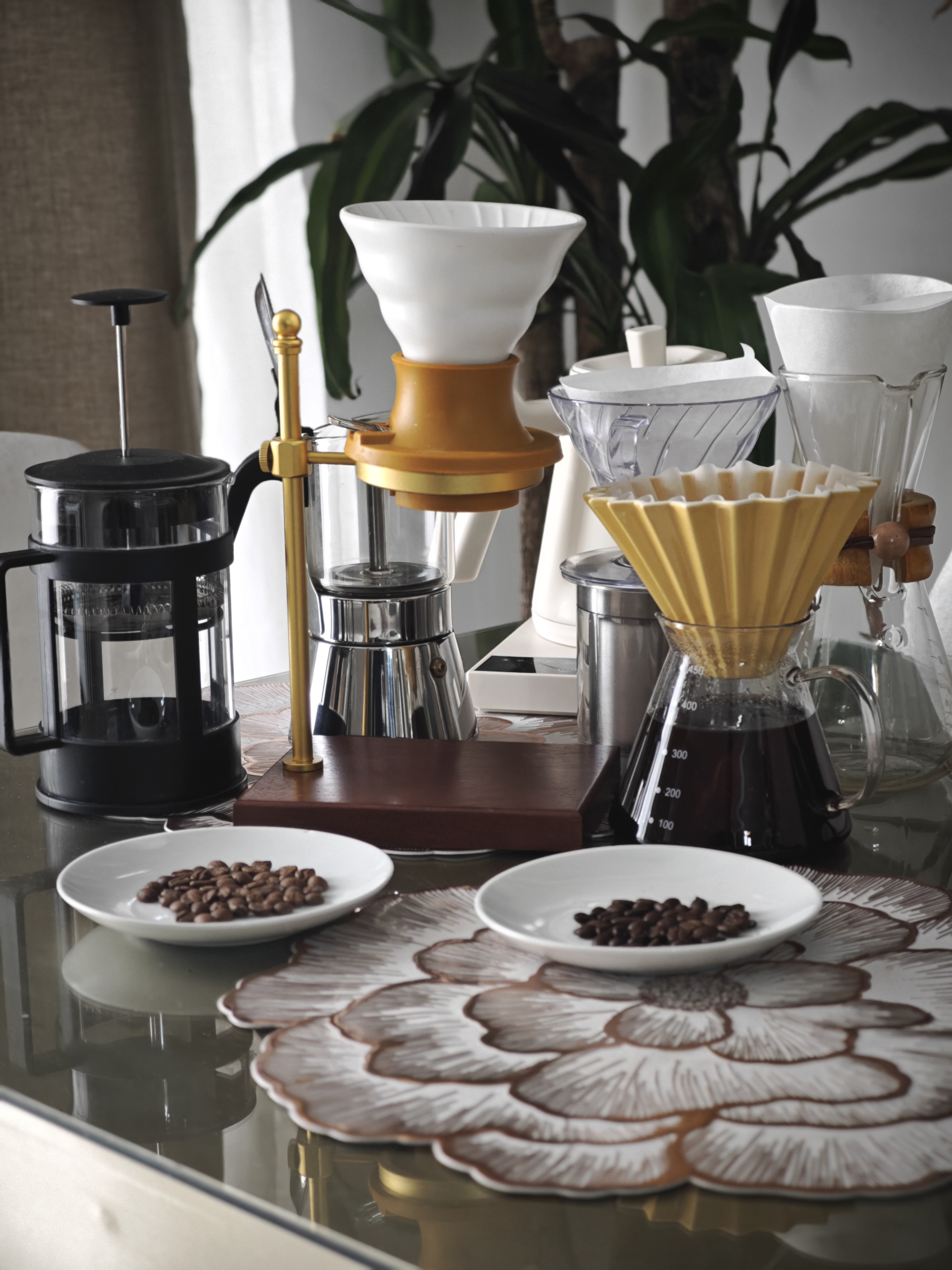 Preparando café de especialidad con método manual